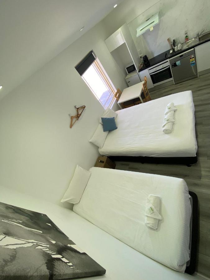 Central Motel Маджи Экстерьер фото