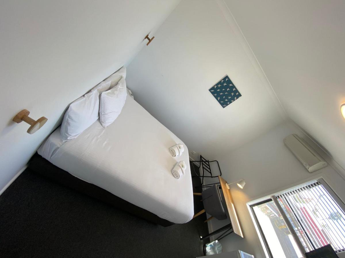Central Motel Маджи Экстерьер фото